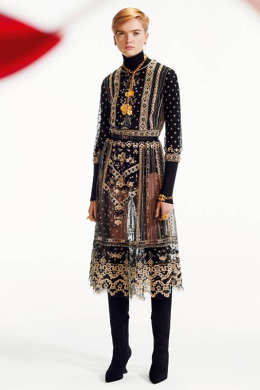 DIOR FALL 2019
خريف الإبداع والمهارات الحرفية