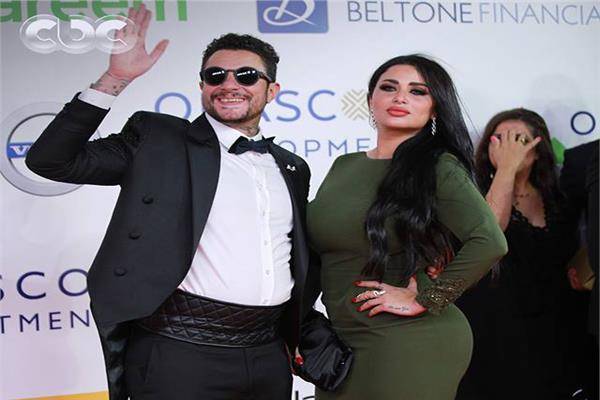 زوجة أحمد الفيشاوي تثير ضجة جديدة برغبتها بالهروب وهذا ما قالته عن الخيانة واعتداء الرجال!