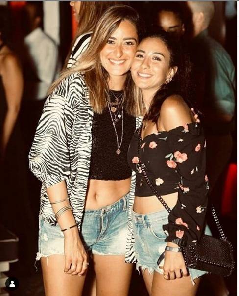 أمينة خليل بإطلالة مثيرة