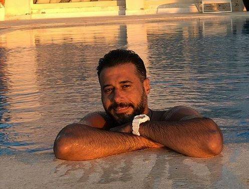 ماذا طلب أحمد السعدني من متابعيه وعرضه للانتقاد!