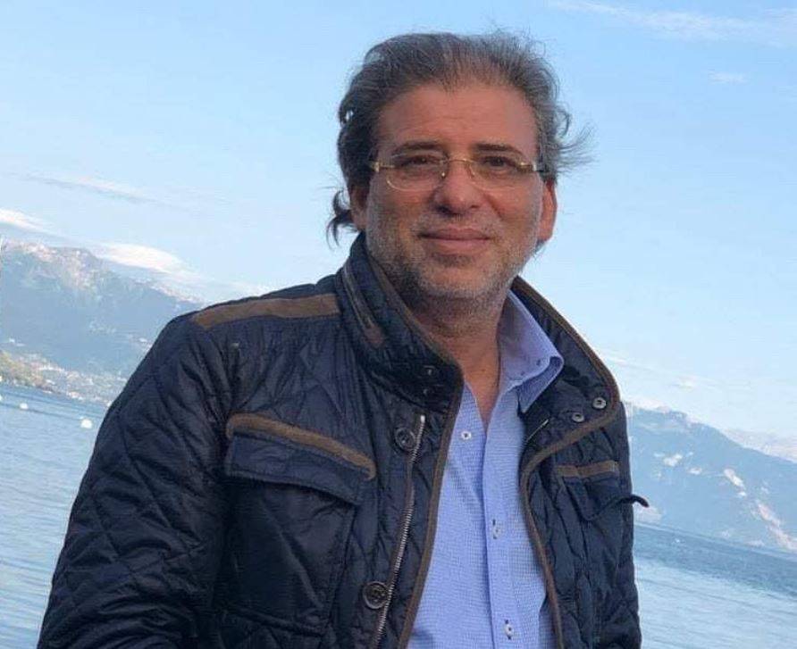 الموت يفجع خالد يوسف بأقرب الناس... هل سيعود الى مصر لوداعه؟