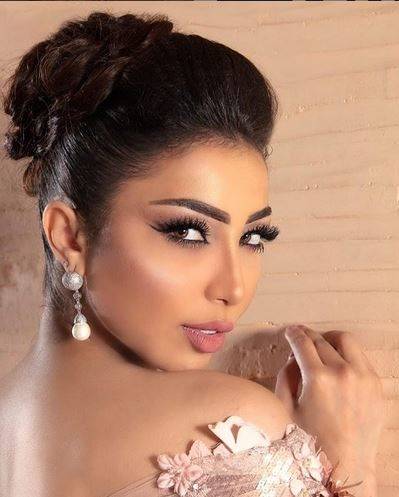 بالصور - دنيا بطمة للمرة الاولى باطلالة مختلفة تناسب عمرها.. تغيير كبير