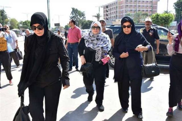 رجاء الجداوي ودلال عبد العزيز وميرفت امين