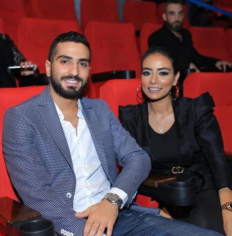 بالصورة – بعد انفصالهما خطيبة محمد الشرنوبي السابقة تثير الجدل بإطلالتها الجريئة... شاهدوا كيف بدت