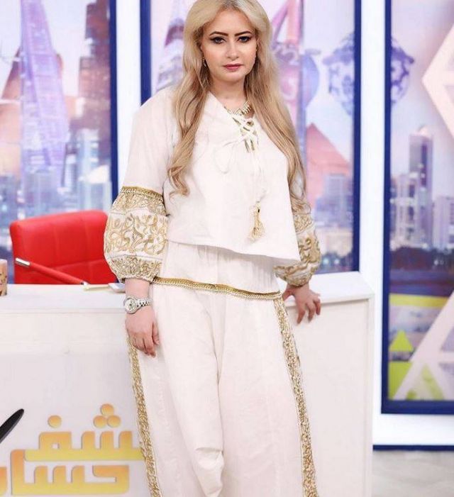 بعد مرض فجر السعيد مي العيدان في حالة غضب شديد... وهذا ما كشفته عن وضعها الصحي