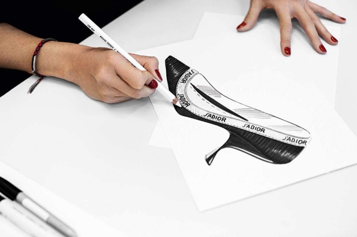 Dior J’ADIOR
الأناقة في حذاء مصنوع بحرفية عالية