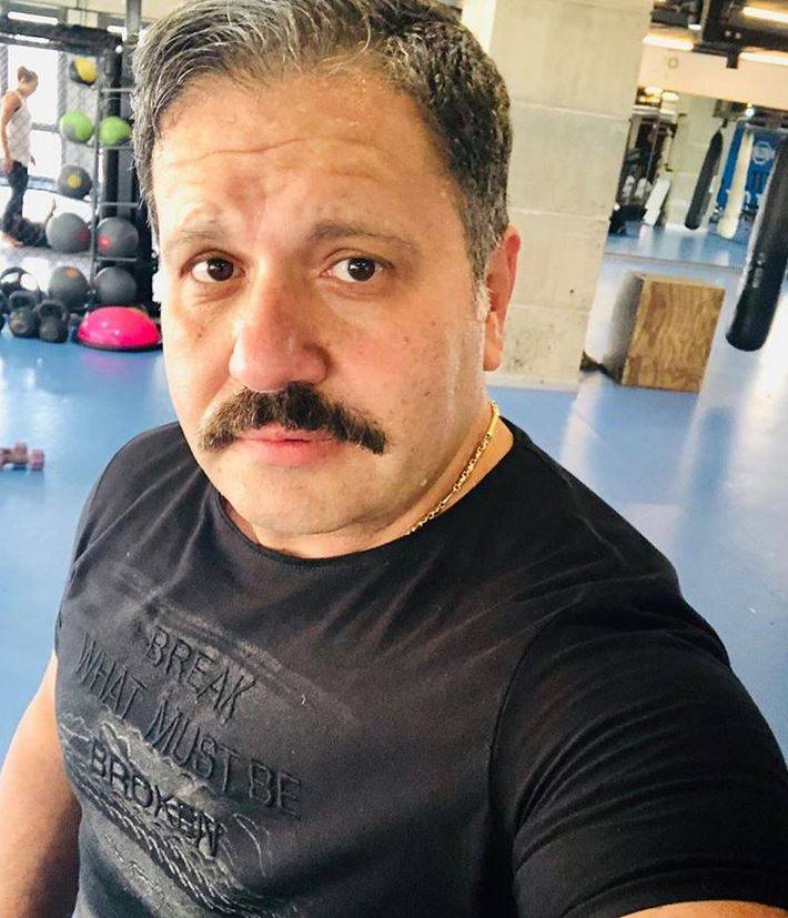 بالصورة – ضجة كبيرة بسبب زوجة إدوارد وابنته... كيف ظهرتا وصدمتا الجميع؟