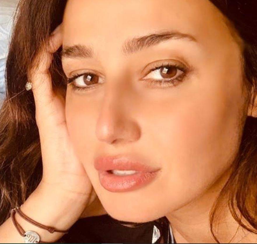 هل تتحسر حلا شيحا على ماضيها؟ هذا ما تمنت استعادته من مرحلة ما قبل الحجاب
