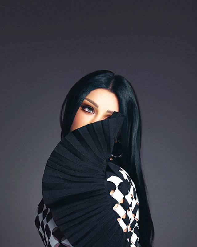 تعلّّمي تطبيق ماكياج
هيفاء وهبي