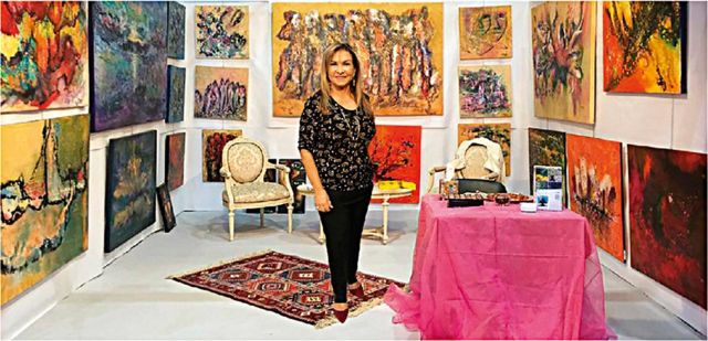 منى كفوري معوض