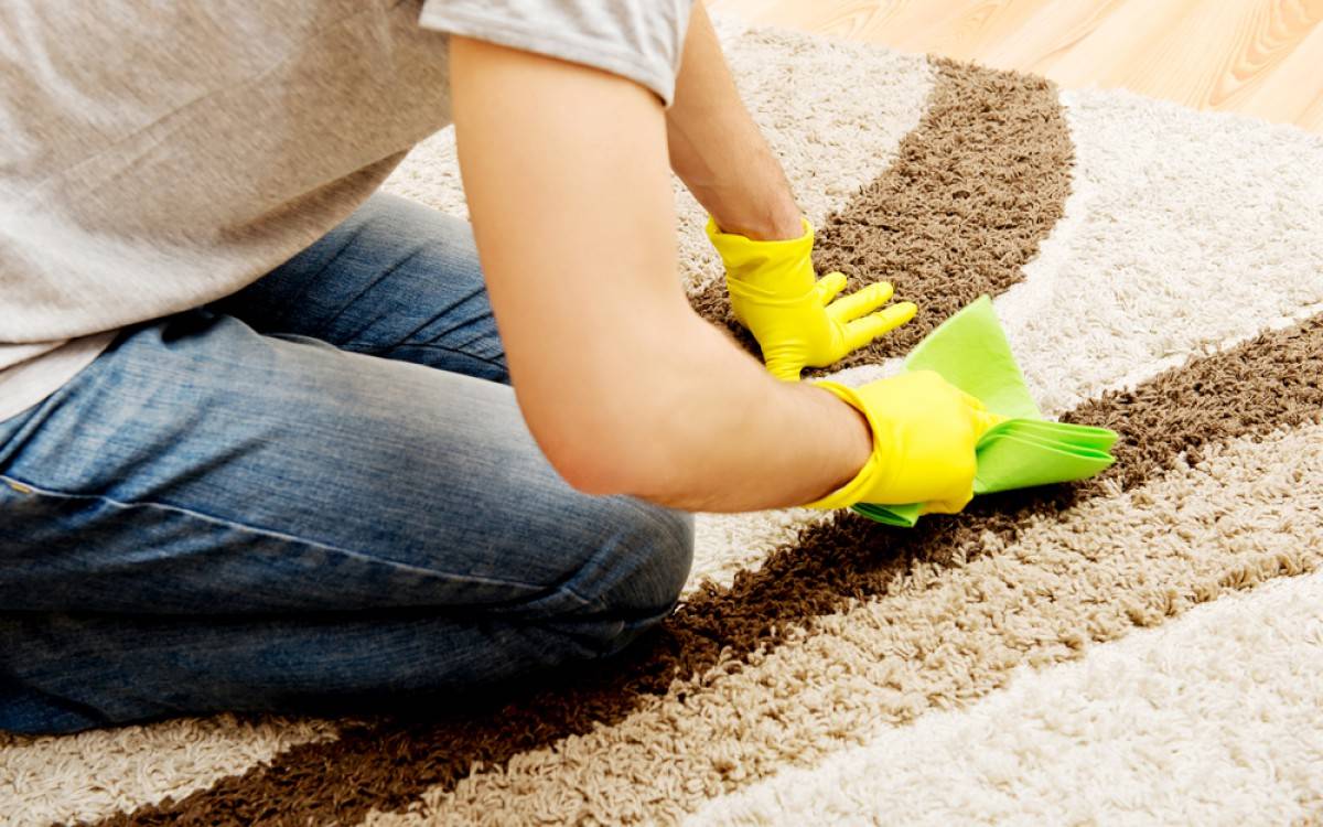 الطحين افضل طريقة لإزالة البقع عن الموكيت... هكذا تستخدمينه