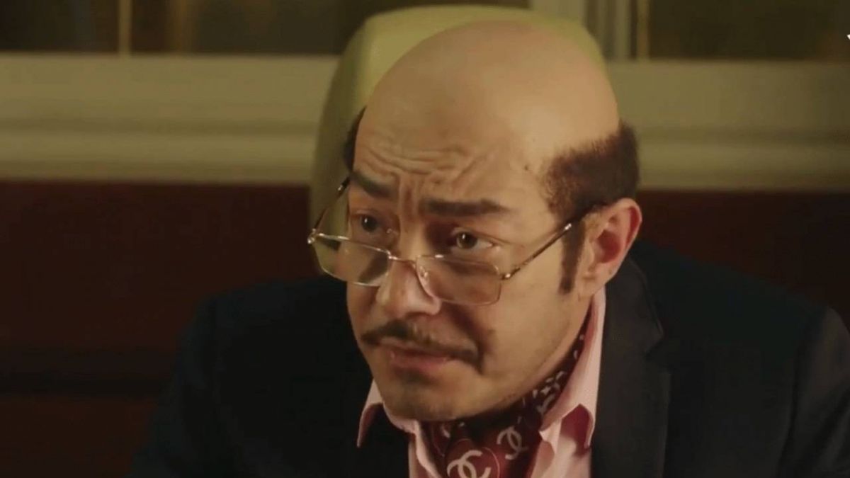 نجم مصري شهير يرد على أحد متابعيه: بدل الهري قول إنك مبتحبنيش