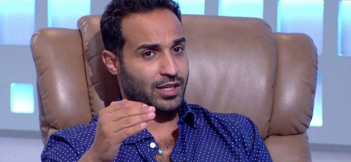 ما الصورة التي إعتذر عنها أحمد فهمي؟