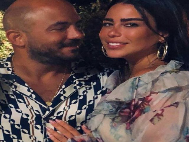 العسيلي وخطيبته