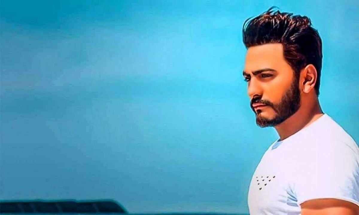 هل يخرج تامر حسني من سباق أفلام عيد الأضحى؟
