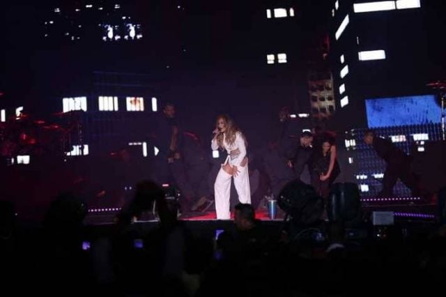 جينيفر لوبيز 4