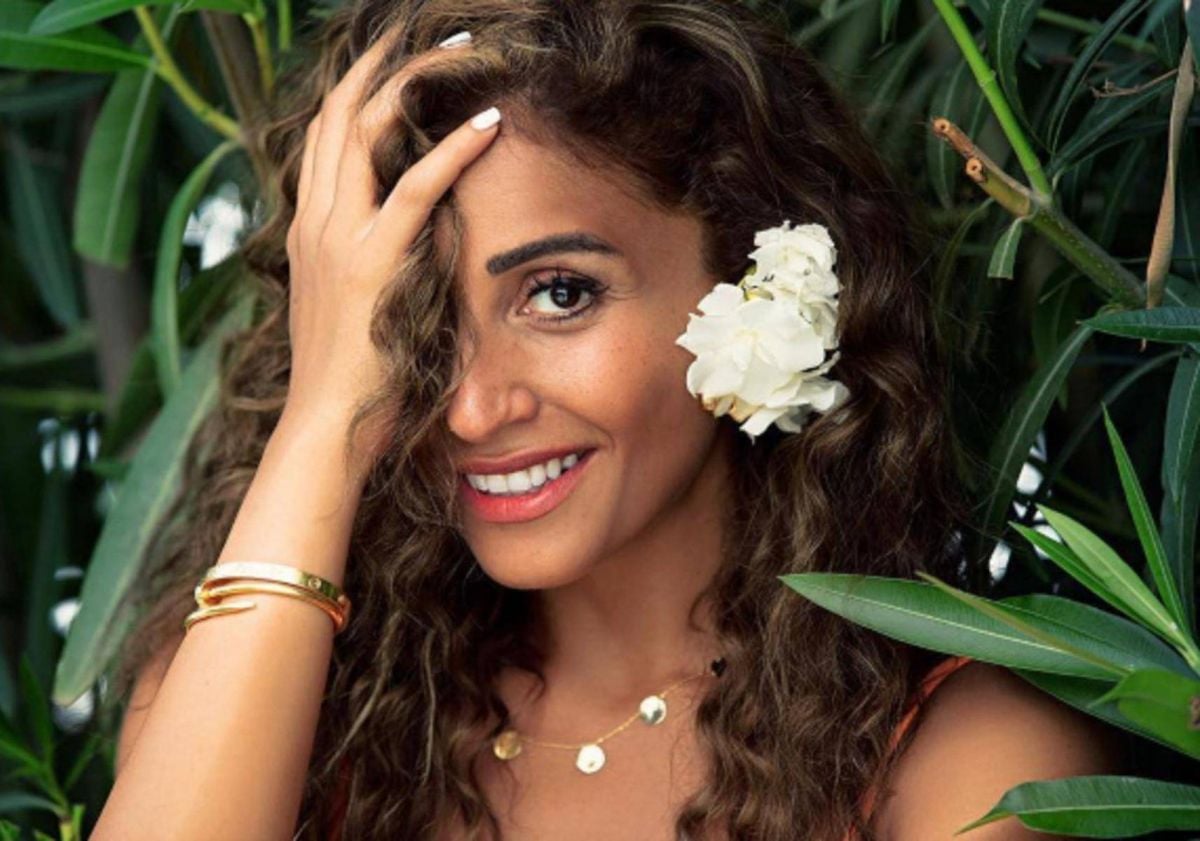 هل تورط دينا الشربيني نفسها مع سعاد حسني؟