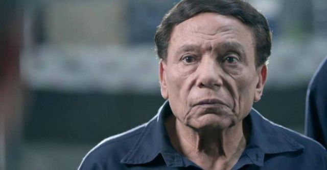 نقيب الممثلين المصريين غاضب ويهدد.. ما علاقة عادل إمام؟