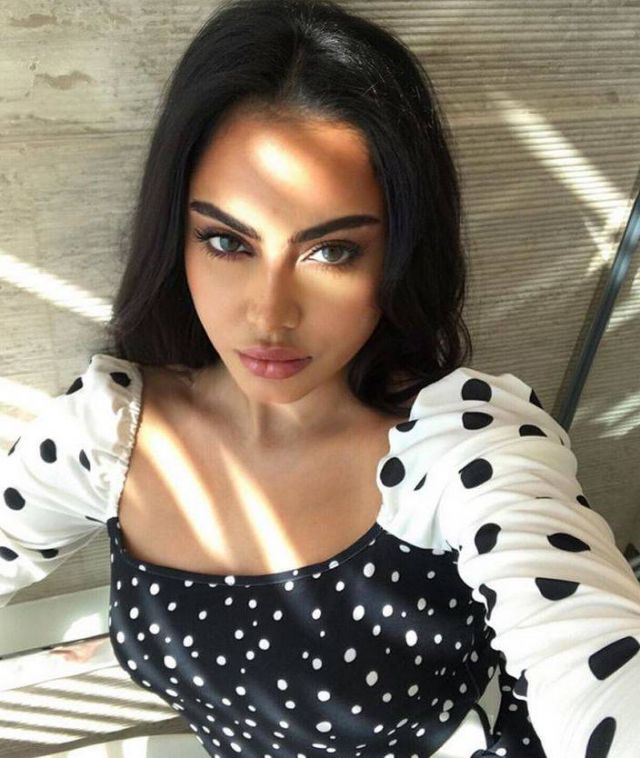 فاطمة المؤمن