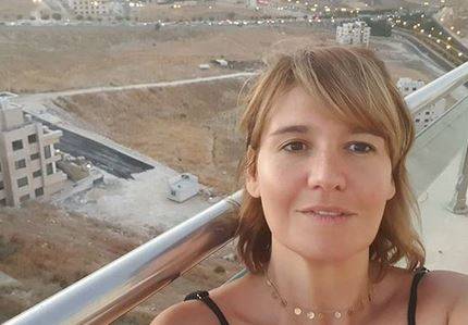 هنا شيحة بإطلالة ملكية.. والجمهور يسأل: 