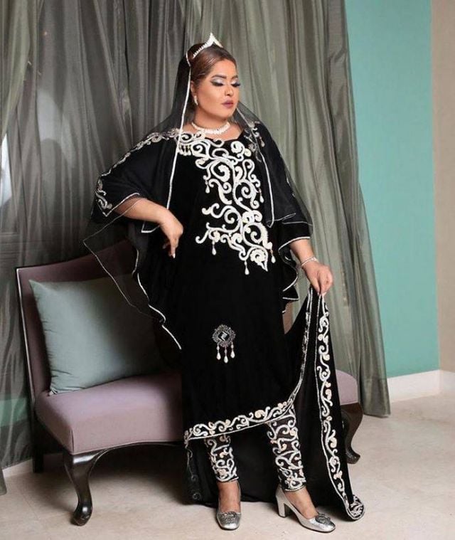 بالفيديو – تعرفوا إلى ابنة هيا الشعيبي... ما قصة إصابتها؟