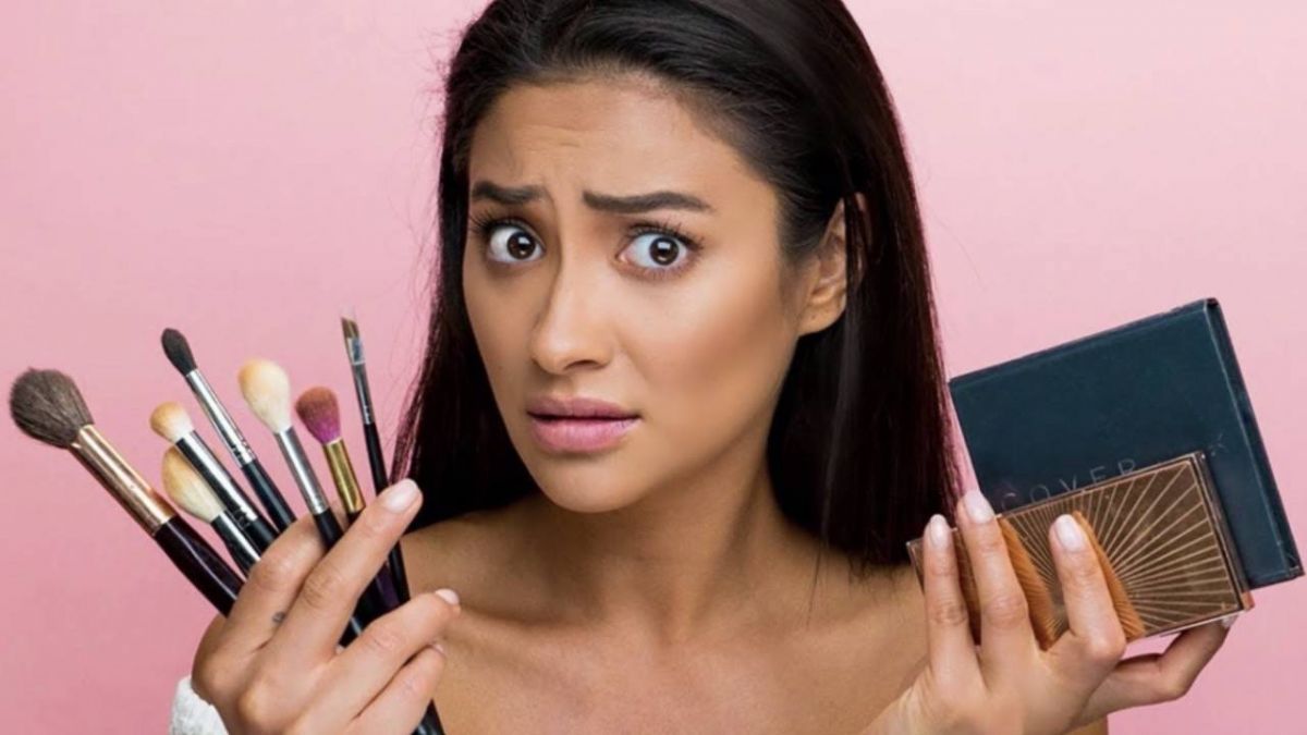 ٣ أخطاء مكياج ترتكبينها وتجعلك تبدين أكبر بسنوات... لم تفكري في الأول أبداً!