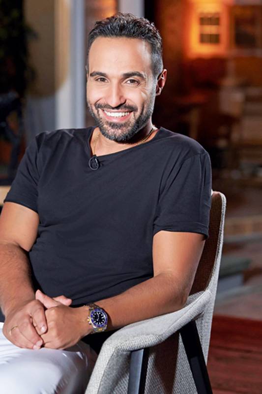 أحمد فهمي:
هذا هو موعد زواجي من هنا الزاهد