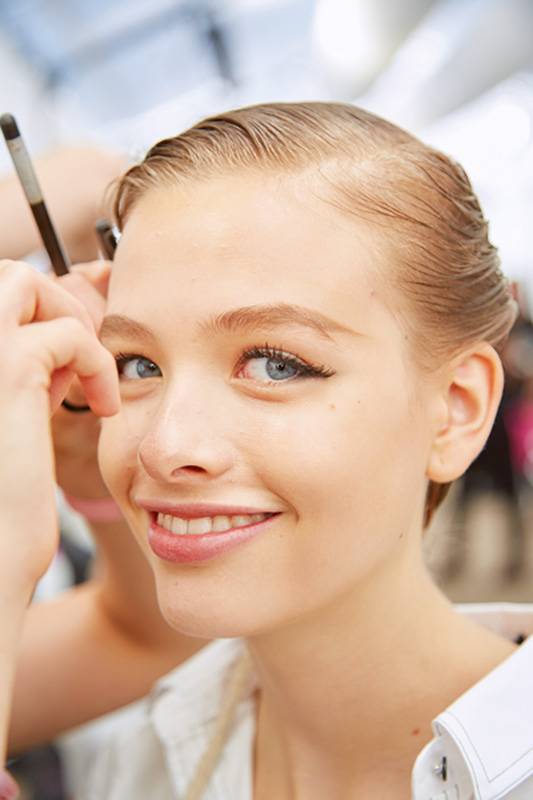 إطلالات العارضات الراقية لخريف وشتاء 2019