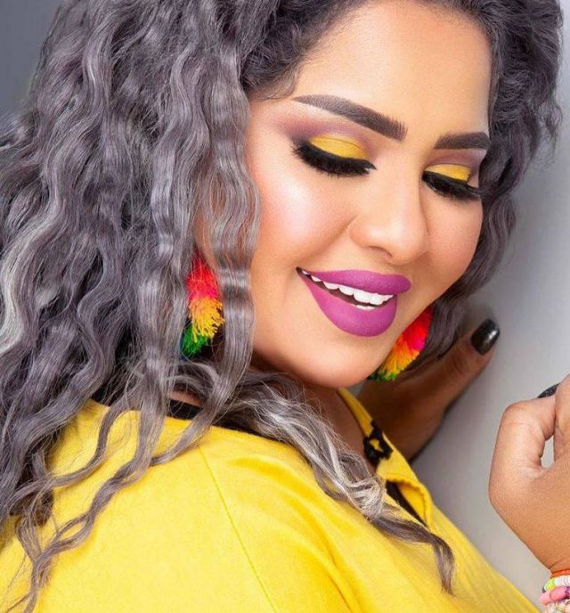 بالفيديو – تعرفوا إلى والدة هيا الشعيبي... ماذا حدث وجعلها تدافع عنها بقوة؟