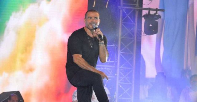 بالفيديو - عمرو دياب في موقف انساني مؤثر