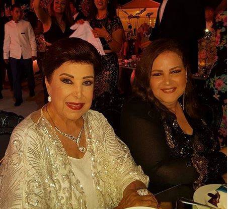 دلال عبد العزيز 