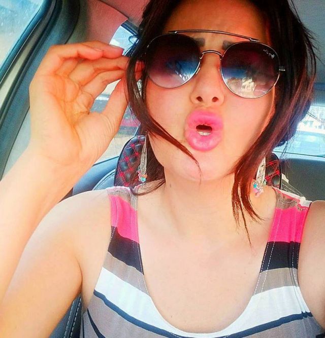 بالصورة - في أقوى هجوم على ريهام سعيد... سخرية سما المصري تتخطى كل الحدود