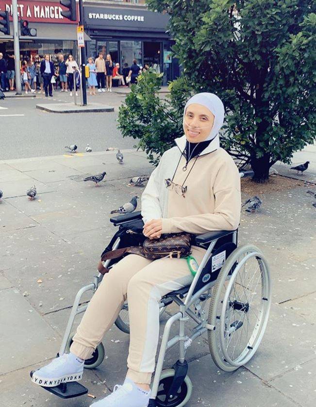 مريضة السرطان شيماء العيدي تتحداه برسالة تفطر القلوب... هل تلذذت بصحتي؟ هل ضحكت على ألمي؟