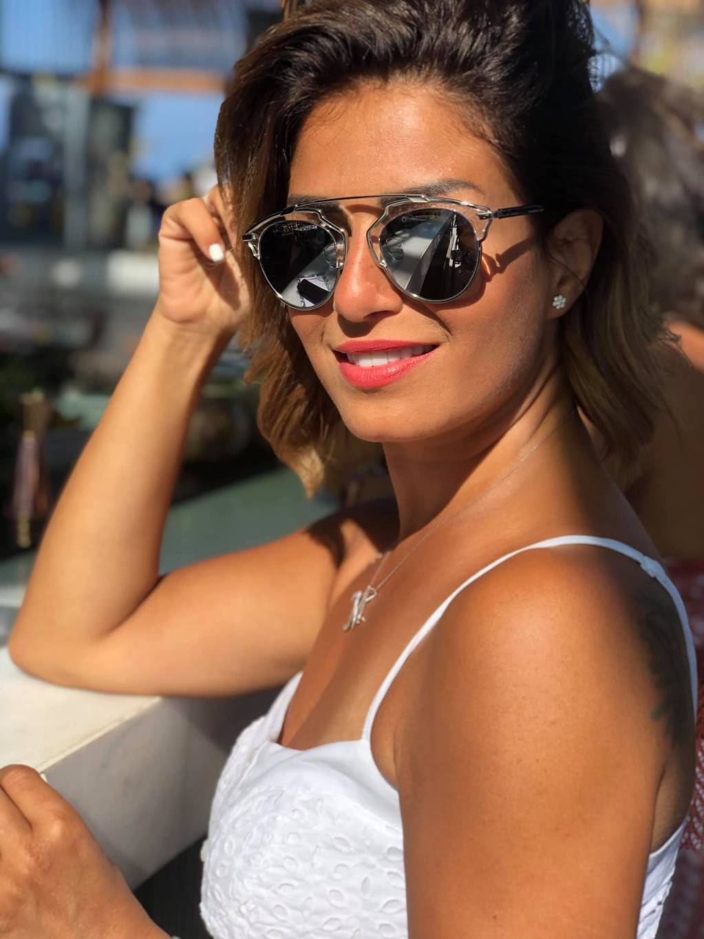 منة فضالي تنشر صورة شبيهة بالتي حذفتها... والجمهور يهاجمها