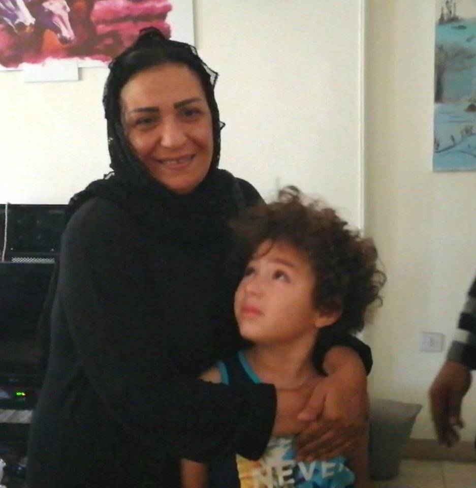 بالفيديو - والدة غنوة: أنغام تتكفل بمصاريف ياسين ووالده لا يدفع جنيهاً