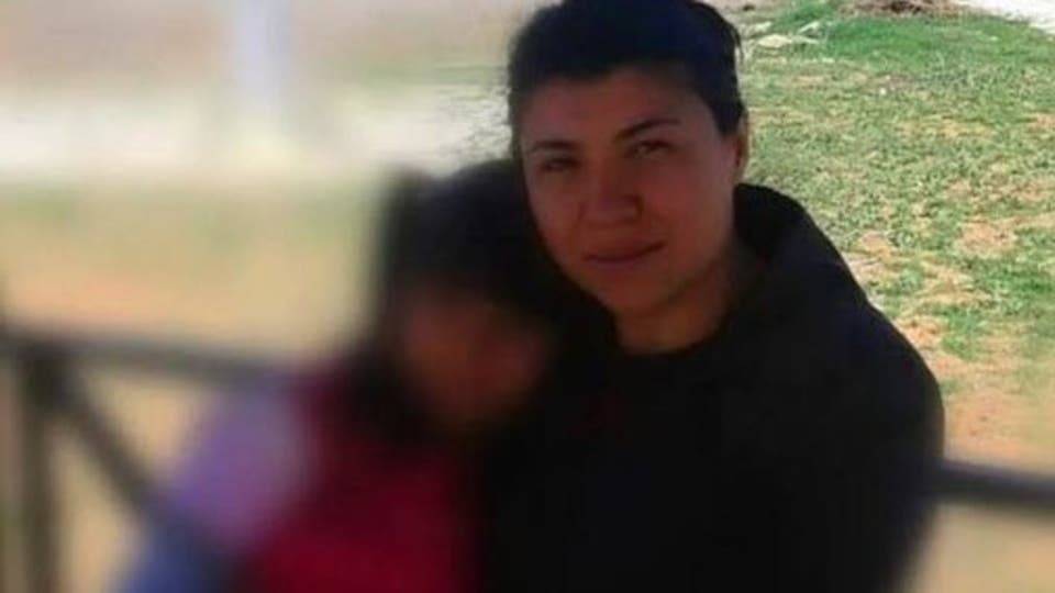 بالفيديو - قتل طليقته أمام ابنتهما: 