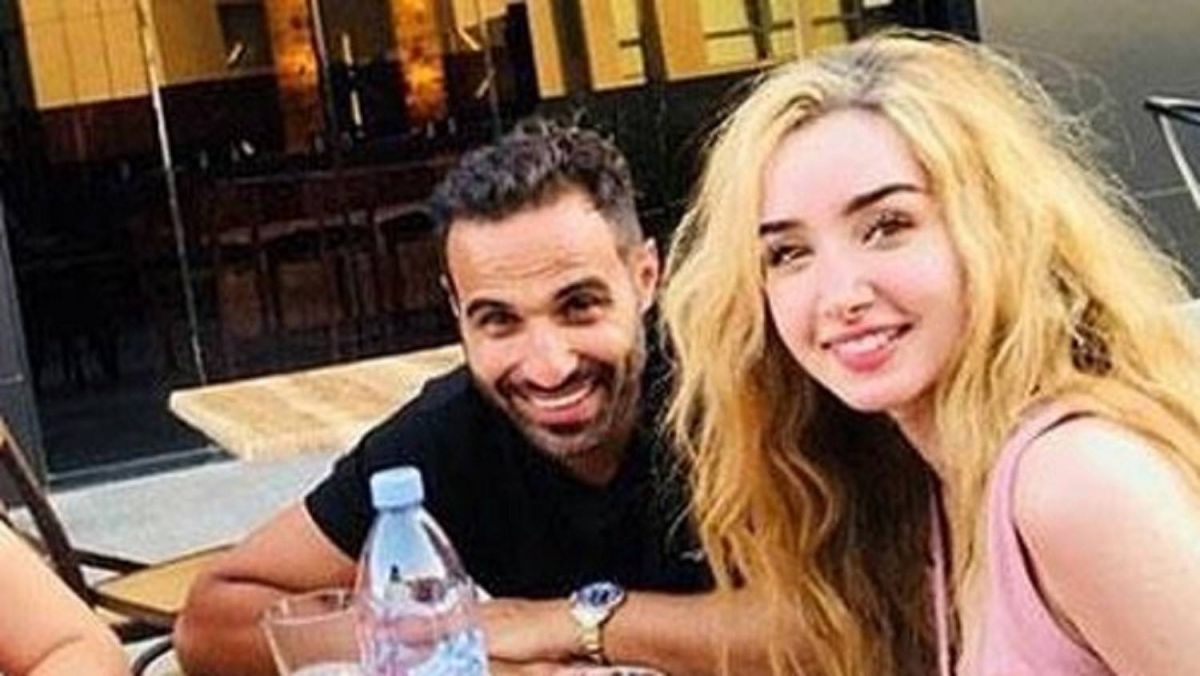 هنا الزاهد تسخر من خطيبها أحمد فهمي: فضحتنا؟
