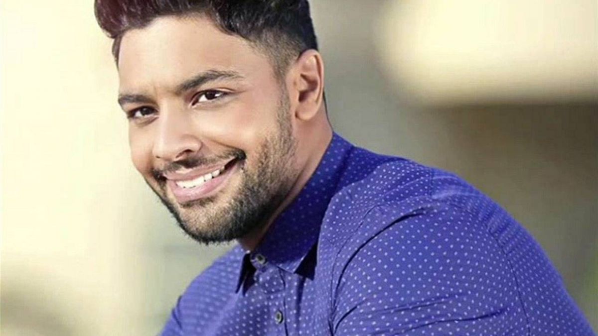 صورته مع فتاة تثير الجدل.. ما حقيقة خطوبة أحمد جمال مجدداً