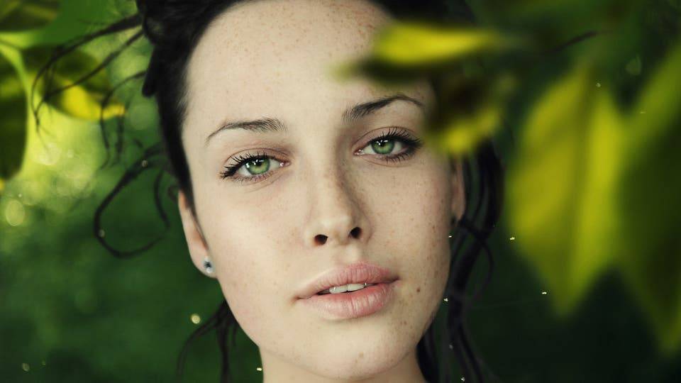 هكذا تتخلصون من البقع البنية على البشرة