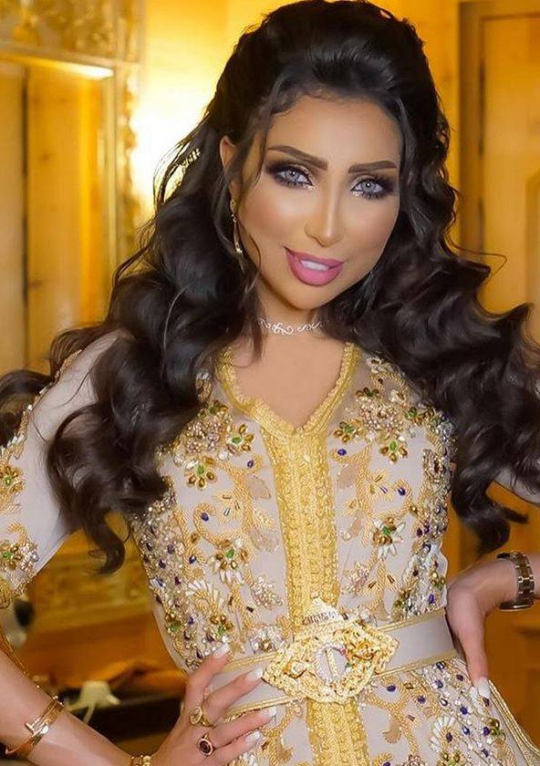 بالصور – دنيا بطمة تدهش الجميع بجمالها... ماذا فعلت لتيغير شكلها إلى هذا الحد؟