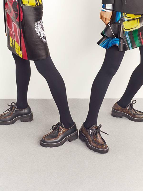 مجموعة لويس فويتون
Louis Vuitton
للأحذية لخريف وشتاء 2019-2020