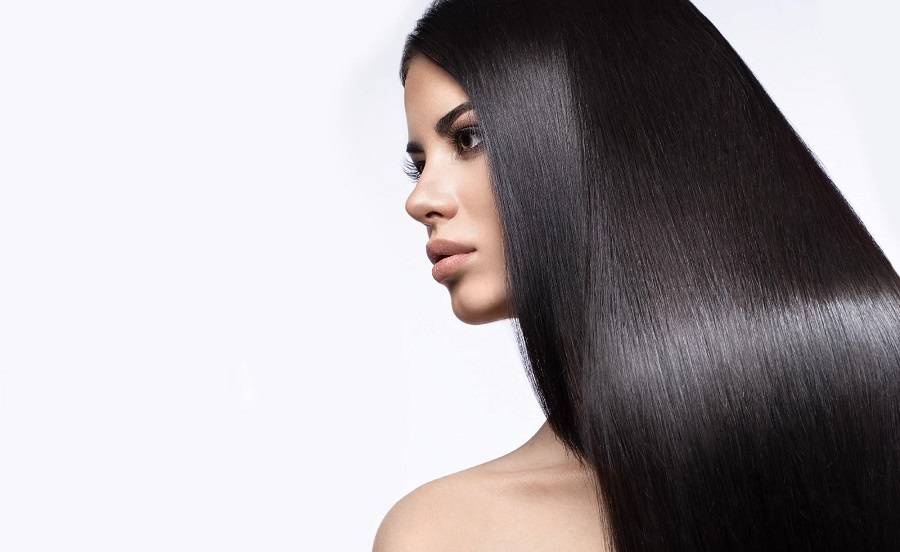 تعلمي طريقة الحليب لفرد الشعر كما في صالون التزيين من دون أدوات تصفيف حرارية