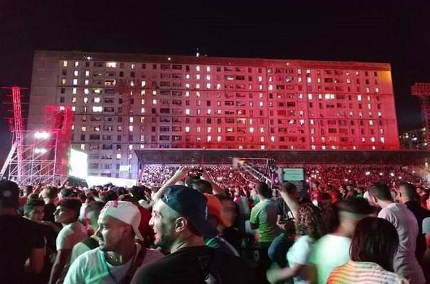 قتلى وجرحى في حفل فنان عربي