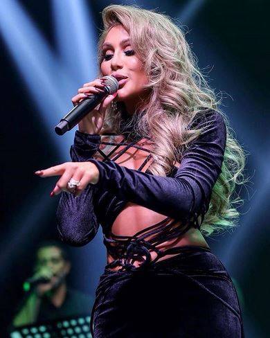 فيديو لمايا دياب في الكواليس.. صدمة كبيرة والجمهور يسأل 