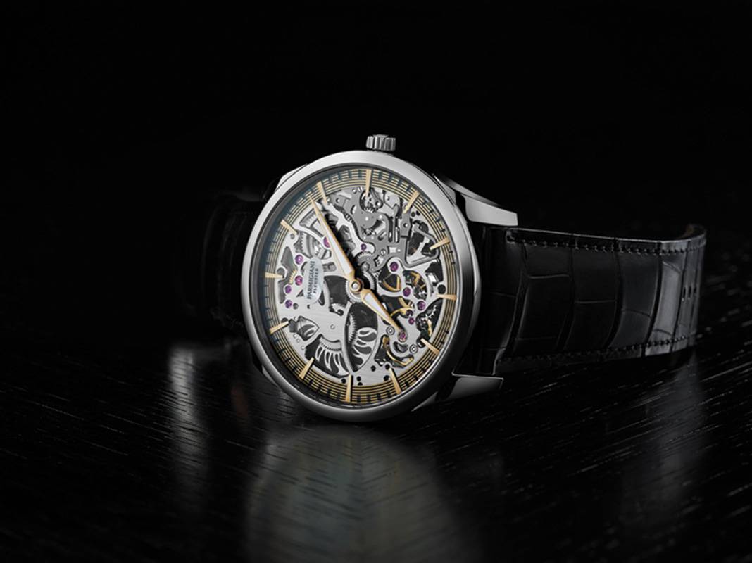 برميجياني فلورييه تتألق بإصدار 
توندا 1950 سكالتون للرجل العصري الأنيق