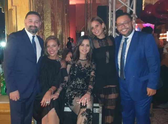 ريم البارودي وأمير شاهين وبعض النجوم