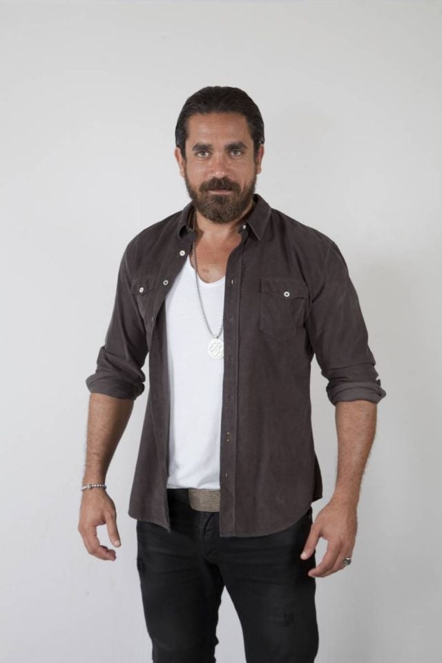 أمير كرارة يفجر مفاجأة ويحرج هذا النجم على الهواء