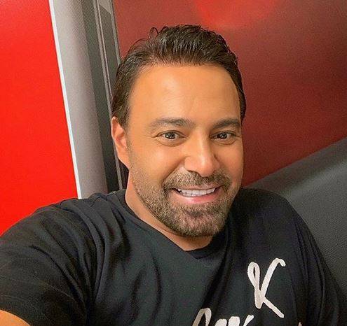 بعد سقوطه عن الخيل.. صورة مسربة تكشف حجم إصابة عاصي الحلاني