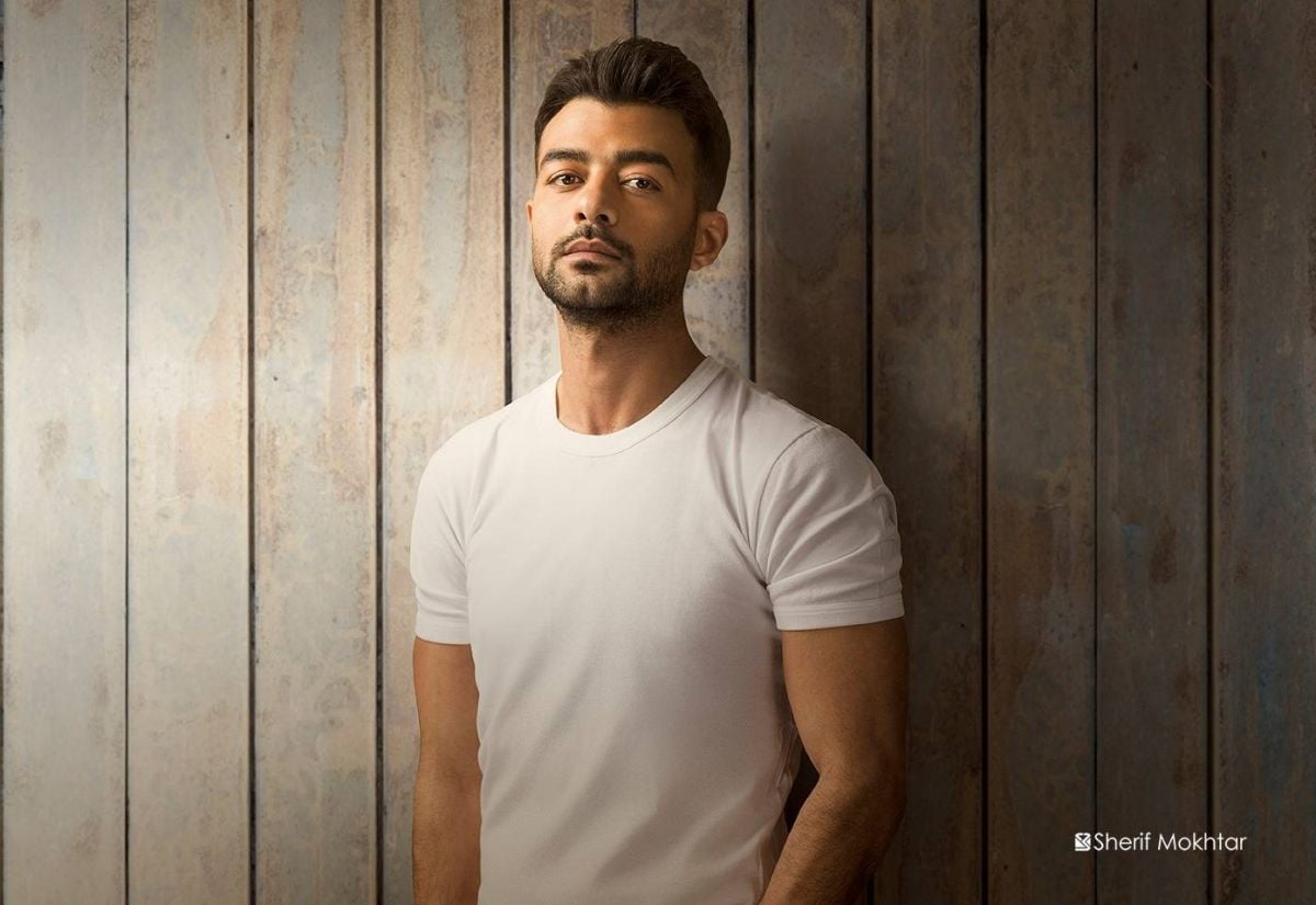 بالفيديو - هيثم شاكر يكشف أسرار علاجه من السرطان لسنوات.. وهذا ما قاله عن والدته