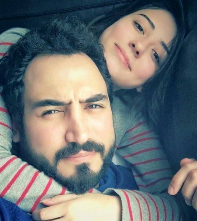 سندس وشقيقها